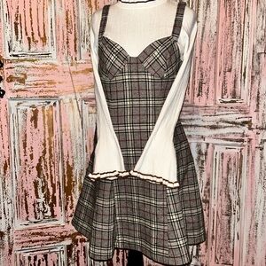 Chic Plaid Long Sleeve Dress with White Accents